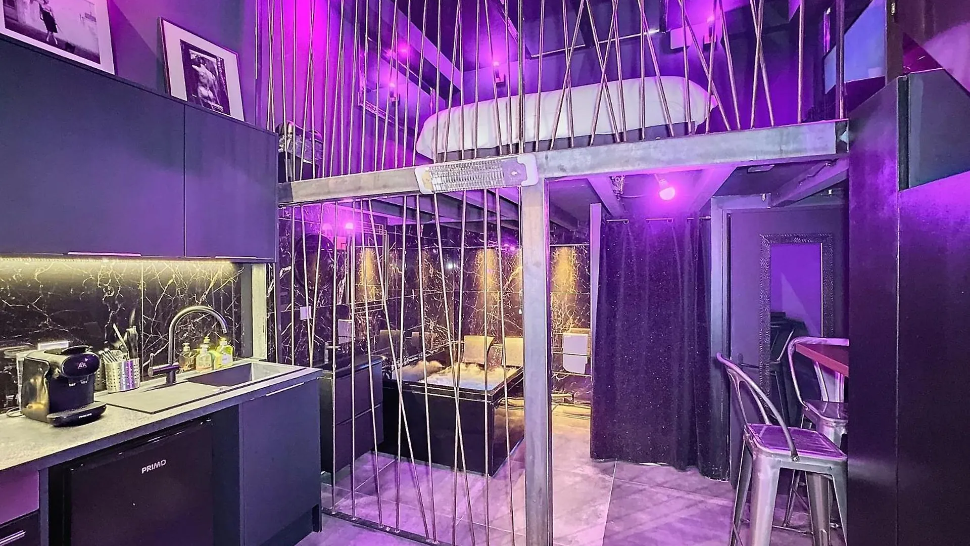 Love Room - Dayan 1 location